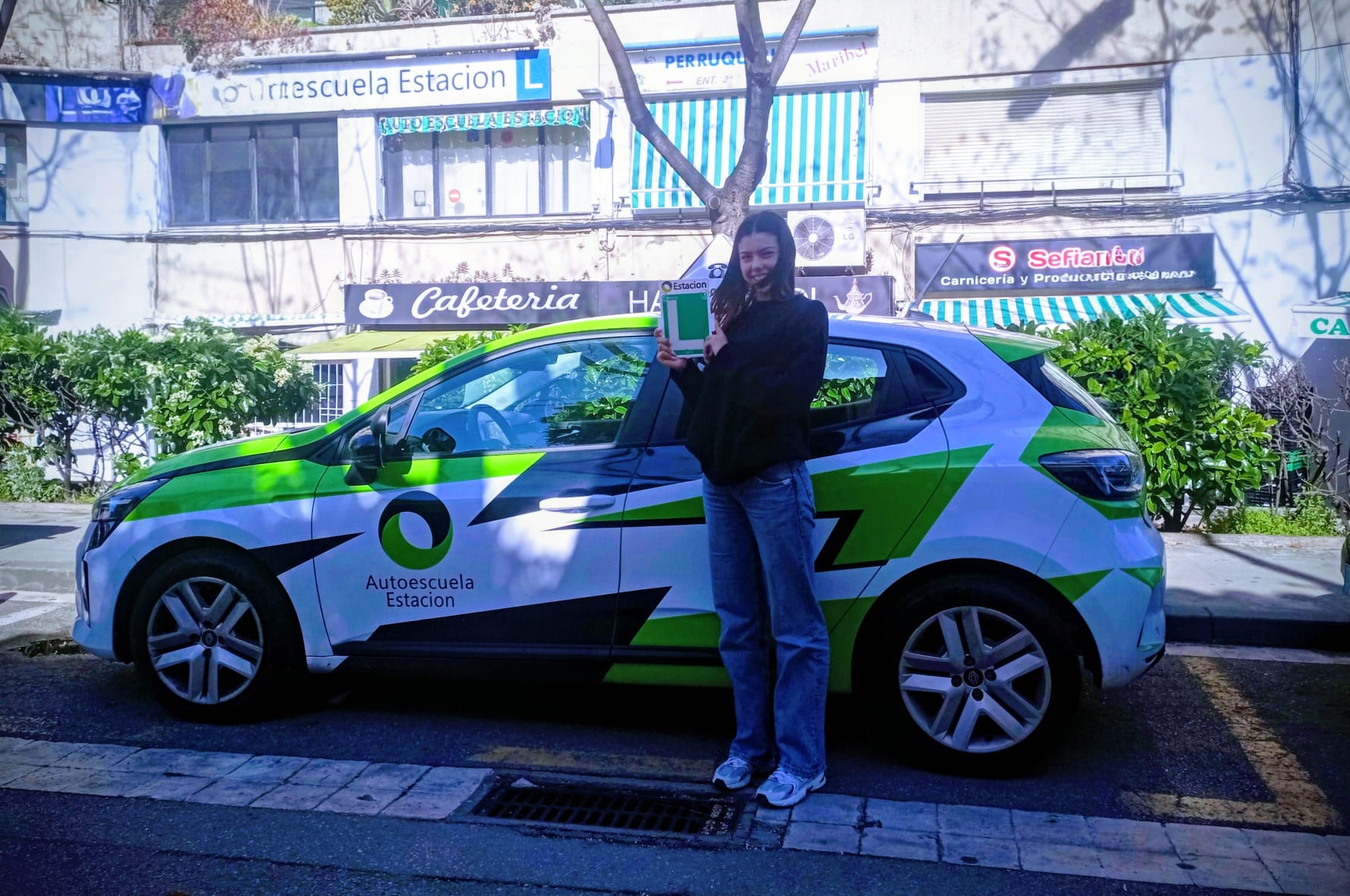 Conductor aprobado de la autoescuela