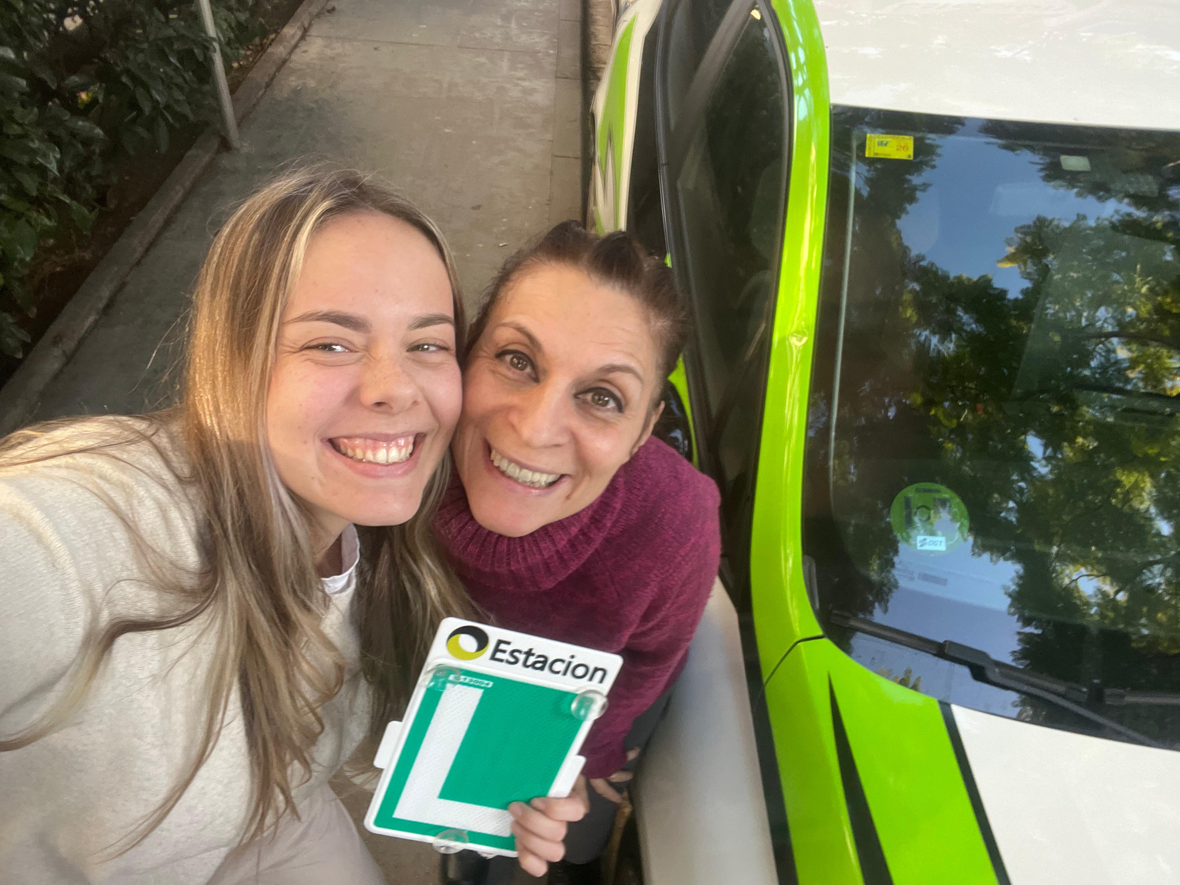 Conductor aprobado de la autoescuela