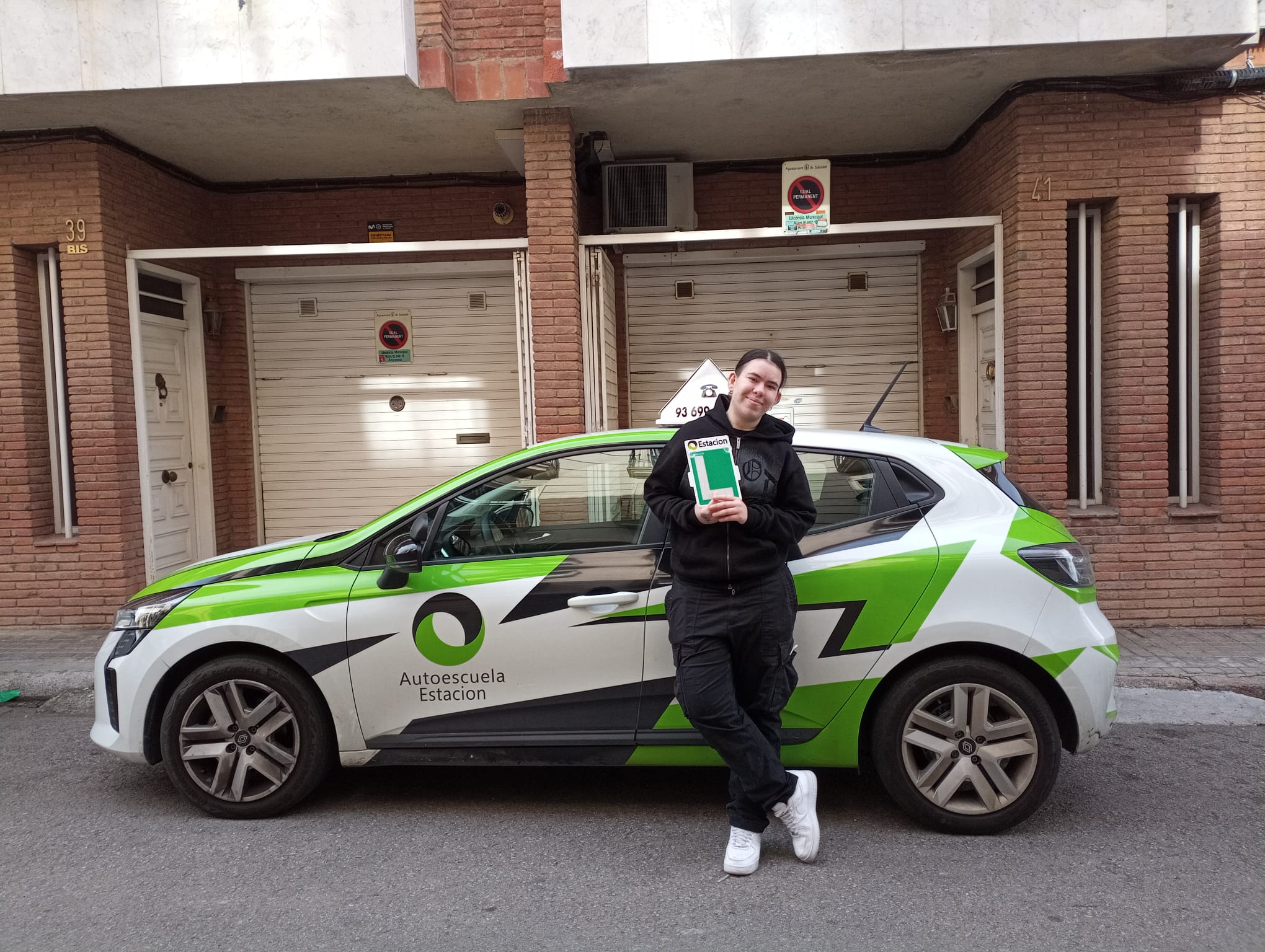 Conductor aprobado de la autoescuela