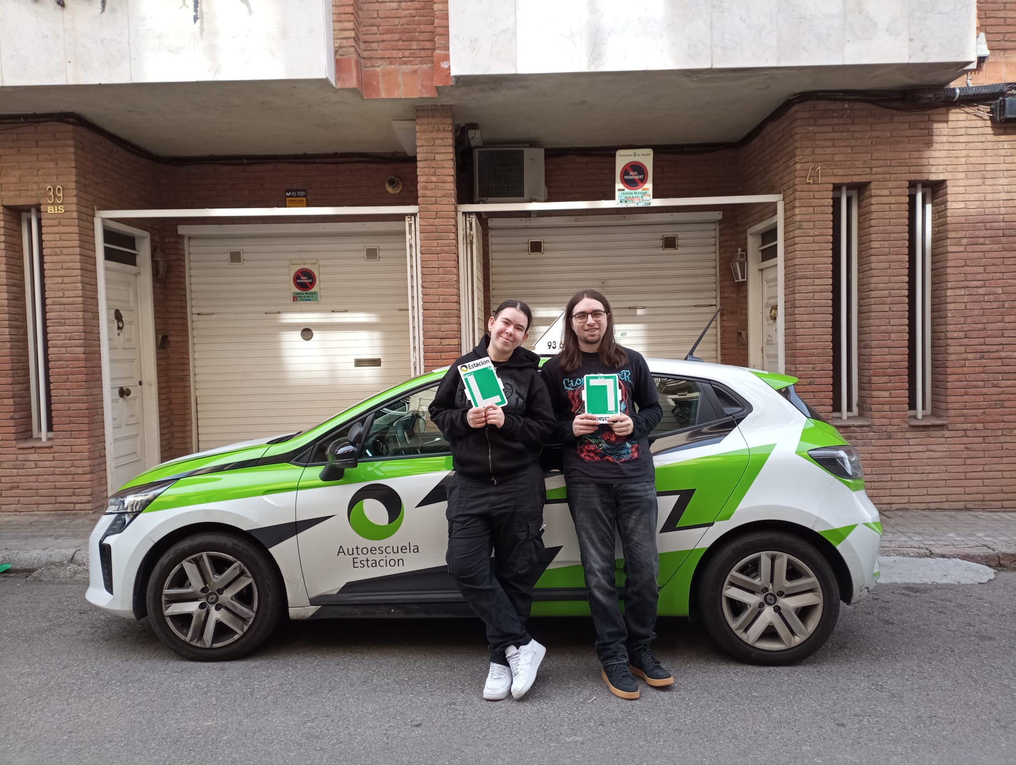 Conductor aprobado de la autoescuela