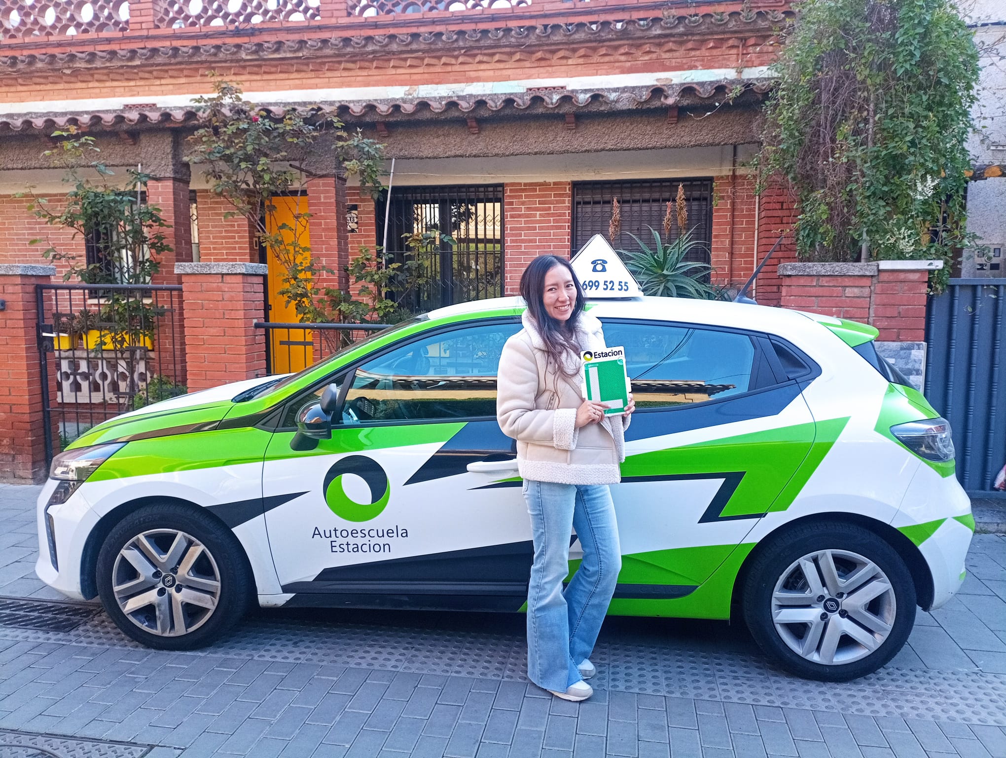 Conductor aprobado de la autoescuela