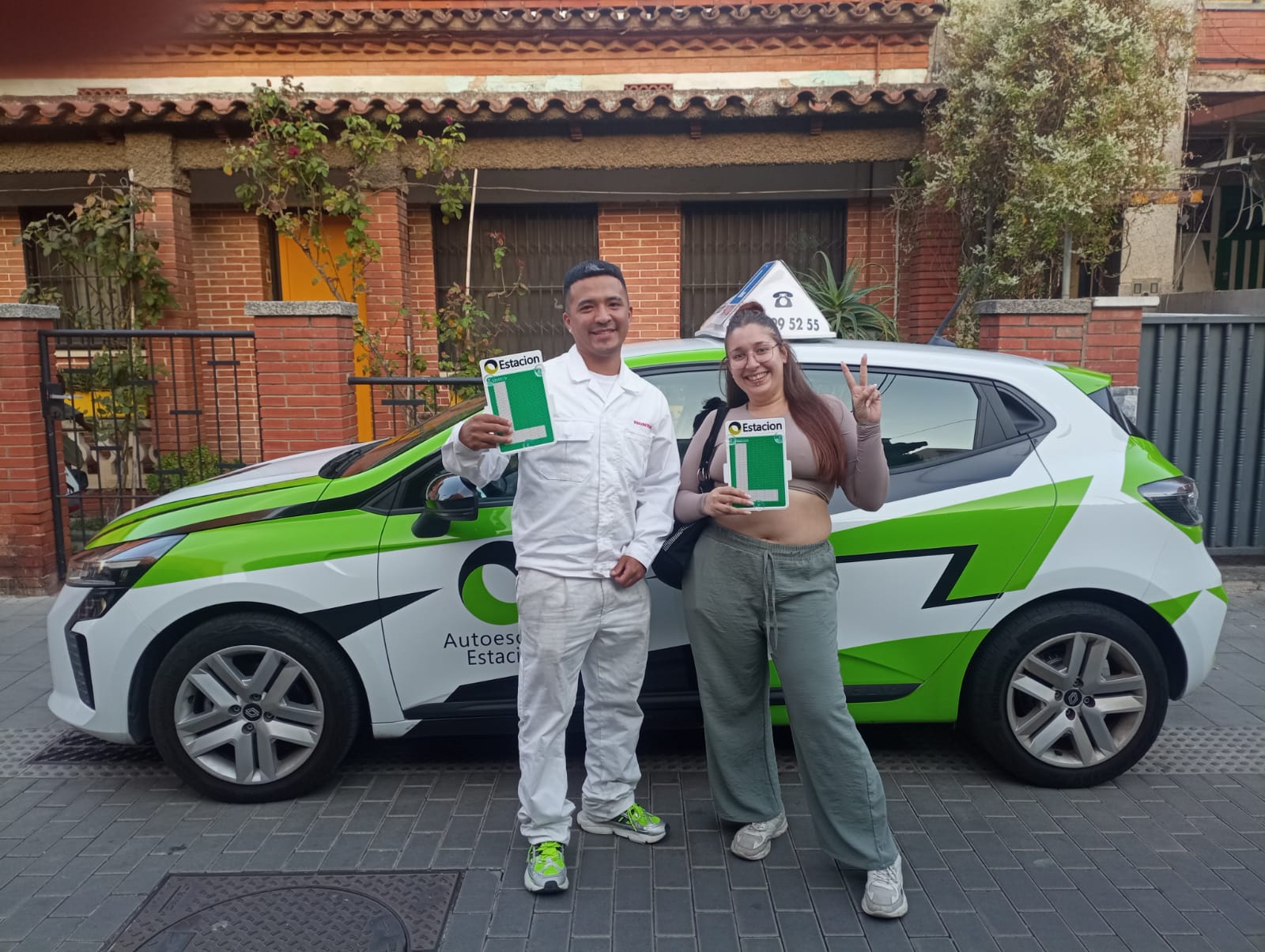 Conductor aprobado de la autoescuela