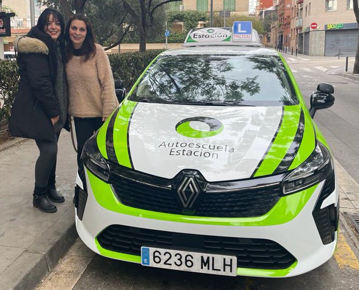 Conductor aprobado de la autoescuela