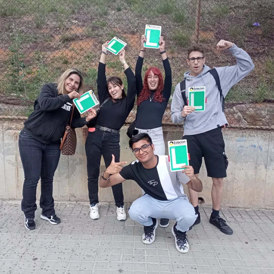 Conductor aprobado de la autoescuela