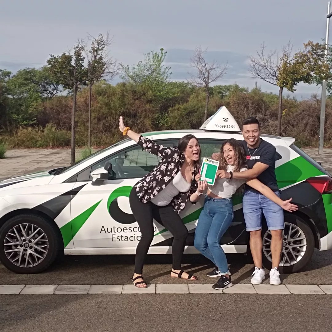 Conductor aprobado de la autoescuela