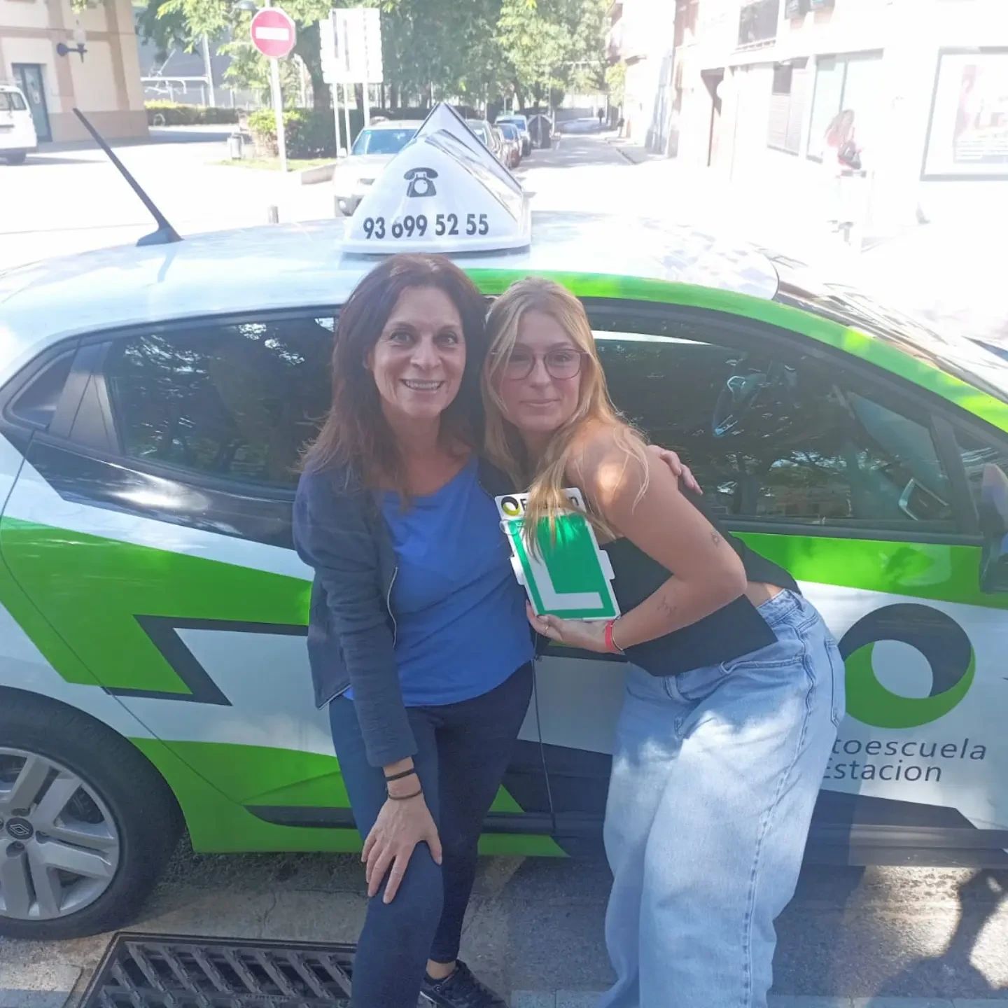 Conductor aprobado de la autoescuela