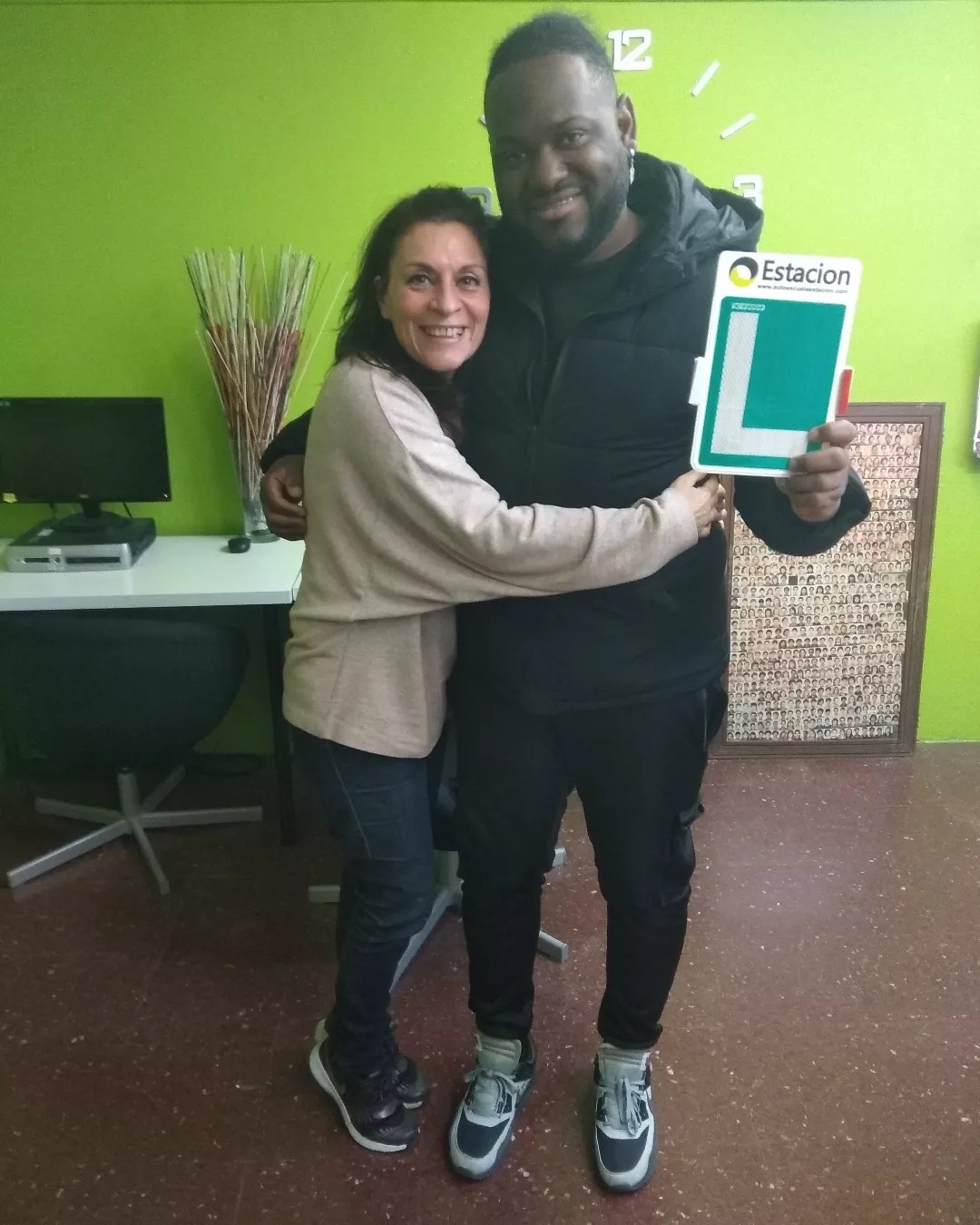 Conductor aprobado de la autoescuela