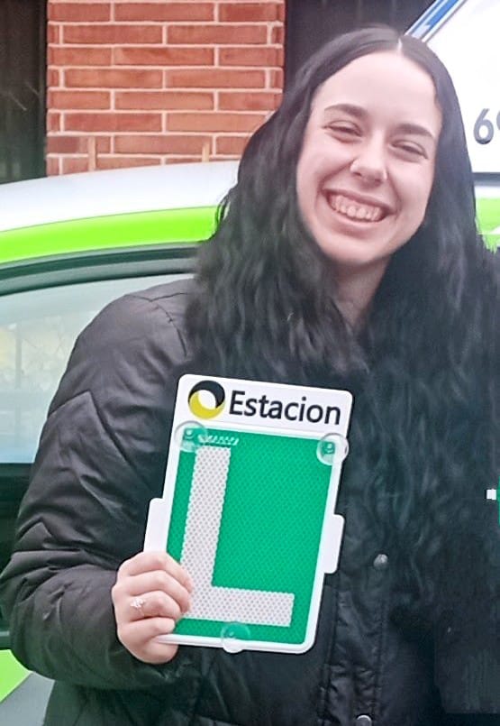 Conductor aprobado de la autoescuela