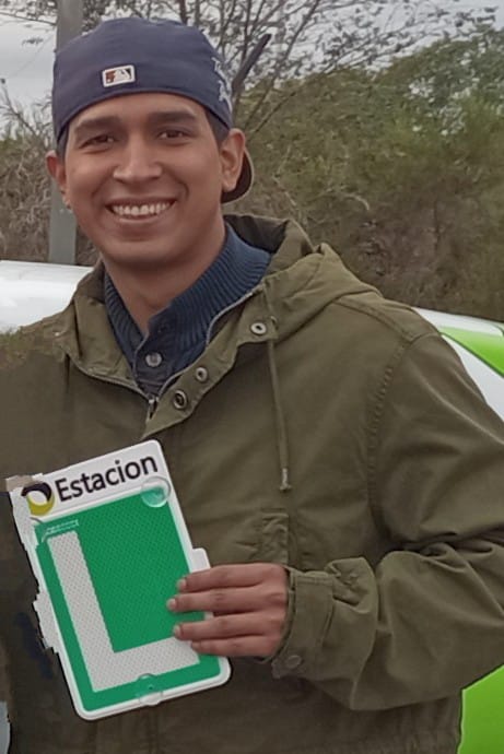 Conductor aprobado de la autoescuela