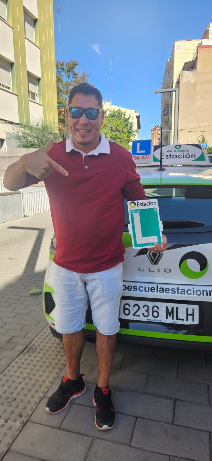 Conductor aprobado de la autoescuela